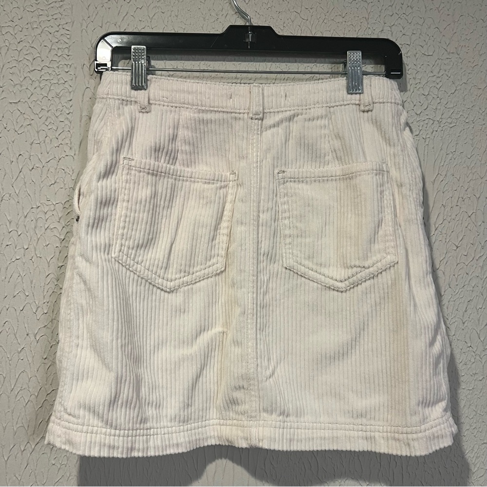 Abercrombie & Fitch Ivory Button-Front Corduroy mini Skirt size X small - Picture 4 of 10